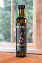 Load image into Gallery viewer, Bottle of Tres Osos Olio Nuovo olive oil